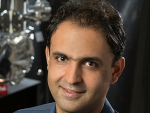 Iman Marvian headshot